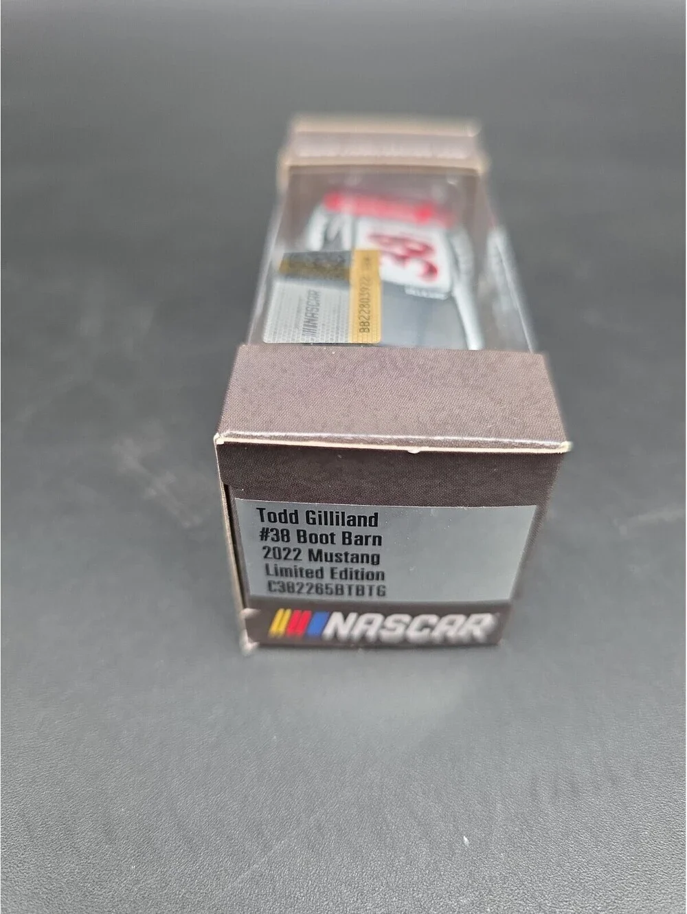 Lionel Racing 1/64 2022 Next Gen #38 Todd Gilliland Signed Diecast Car Nascar